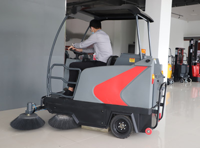 掃地機(jī) 掃地機(jī)